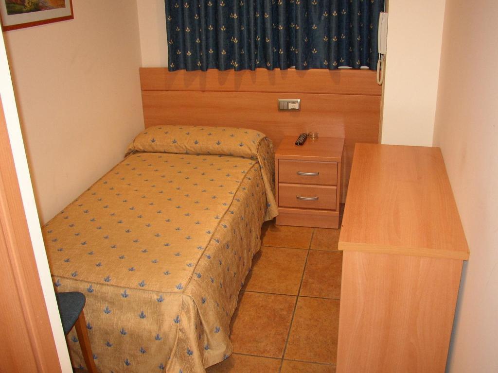 Pensio Sant Antoni Hotel Palau d'Anglesola Esterno foto